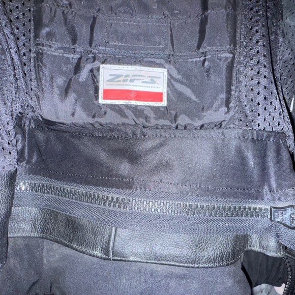 First Gear Black Leather Jacket for Road Bike - excellent condition size 46 - Picture 5 of 11